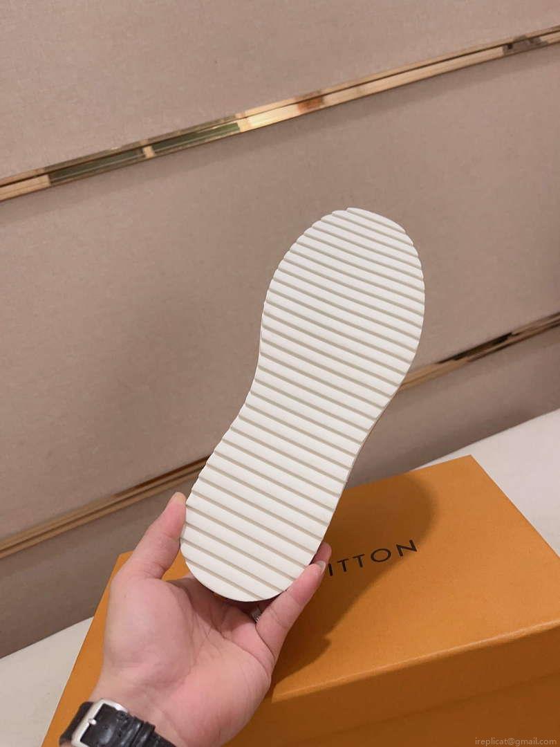 LV 1ACEZ4 Louis Vuitton Men Beverly Hills Sneaker L62346