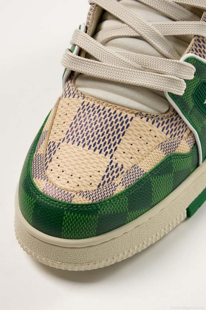 Louis Vuitton 1AC58D Men Women’s LV Trainer Sneaker L62411