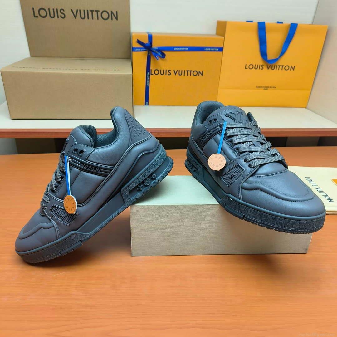Louis Vuitton 1AC5C9 Men Women’s LV Trainer Sneaker L62452