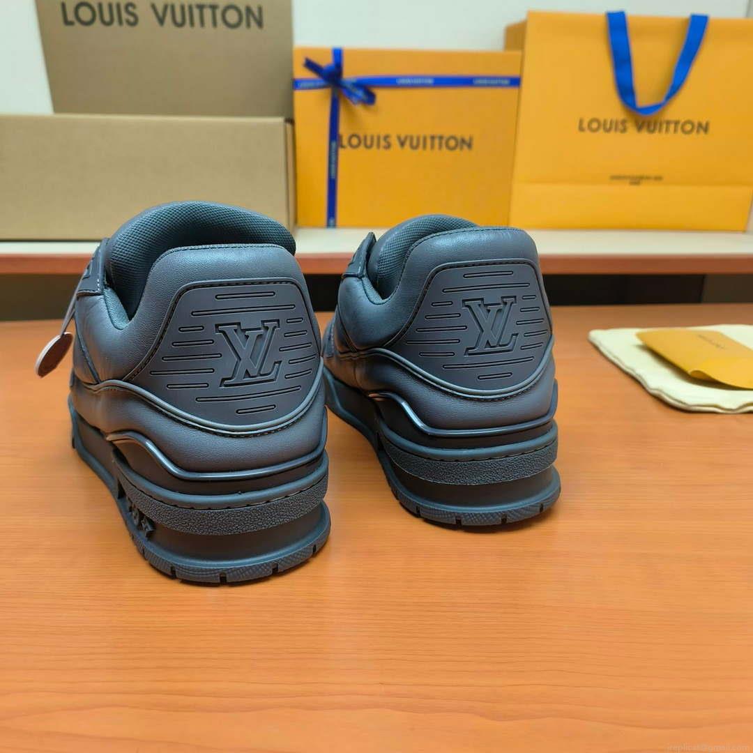 Louis Vuitton 1AC5C9 Men Women’s LV Trainer Sneaker L62452