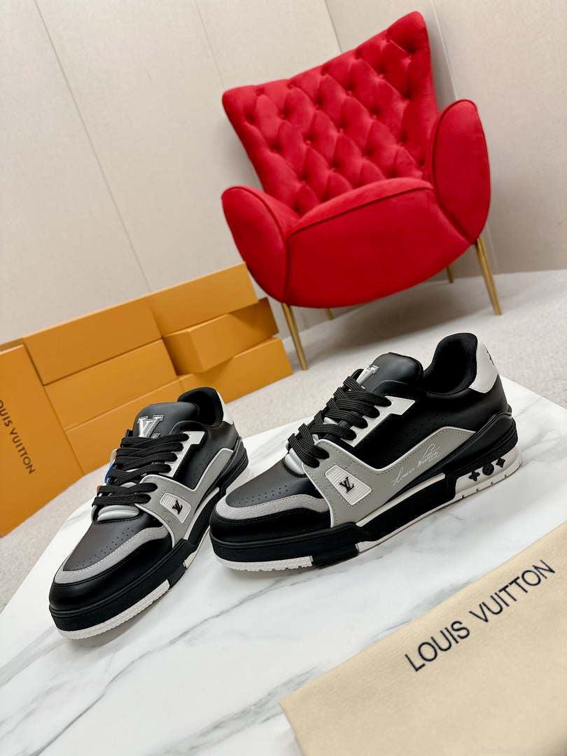 Louis Vuitton 1ABFAF Men Women’s LV Trainer Sneaker L62461