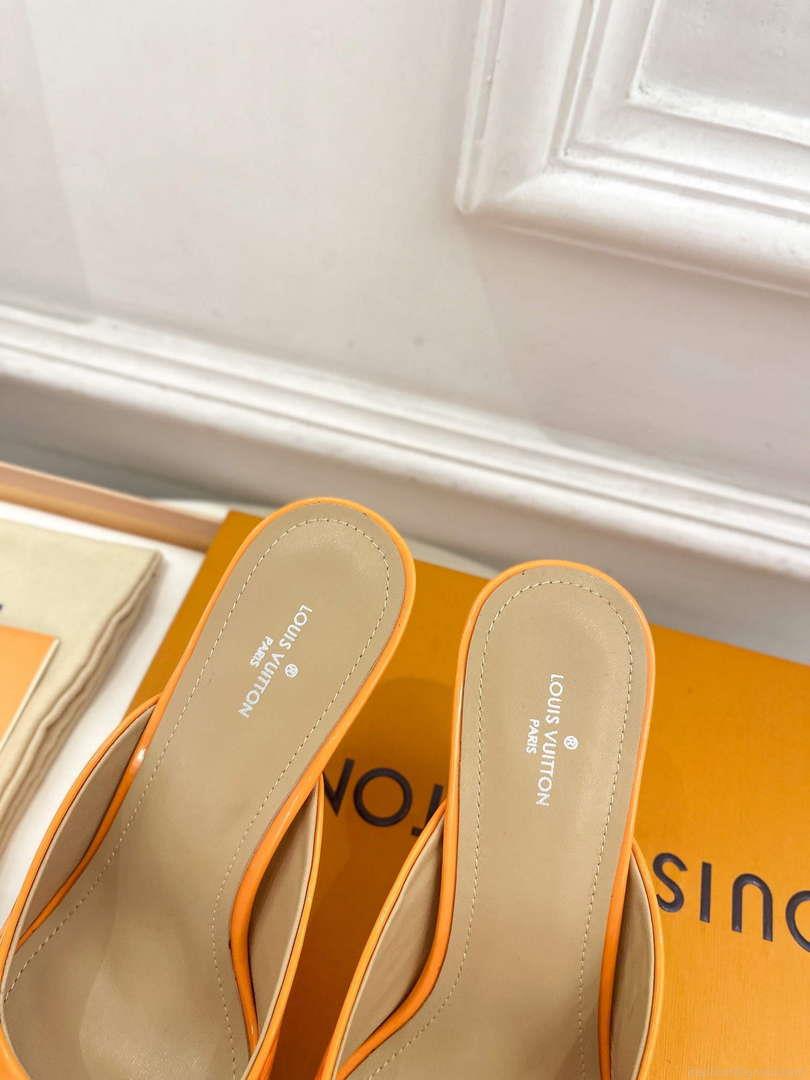 Louis Vuitton Stellar Mule Fashion Sandals L66389