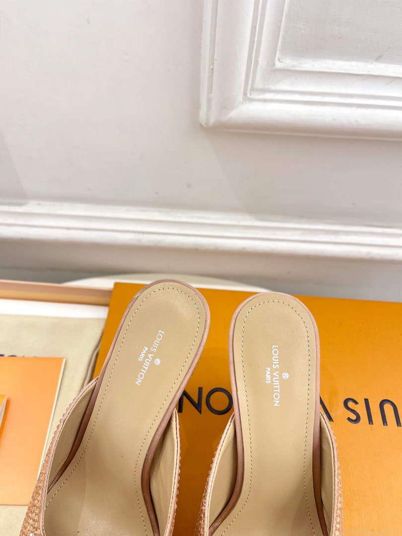 Louis Vuitton Stellar Mule Fashion Sandals L66396