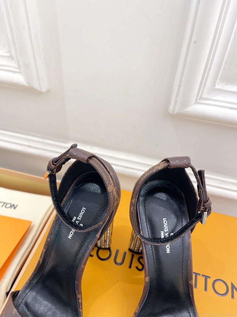 LV 1A4V1M Louis Vuitton Silhouette Sandals L66381