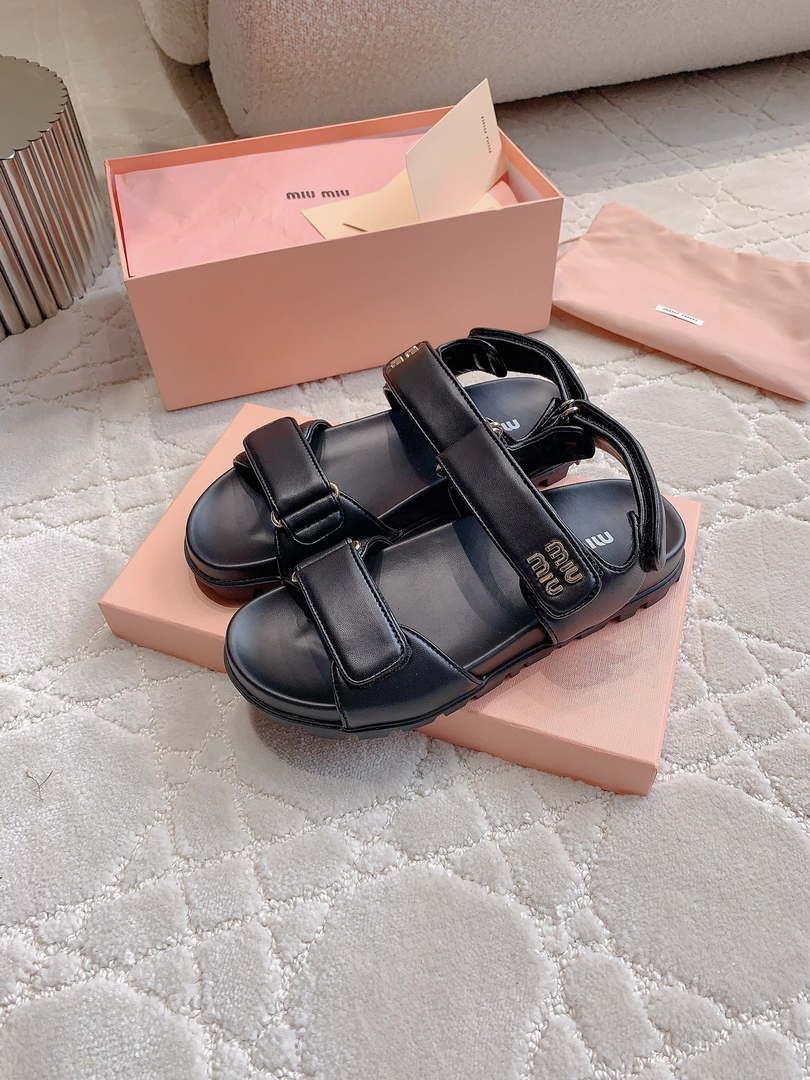 MiuMiu 5X135E Women’s Sporty matelassé nappa leather sandals Miu80012