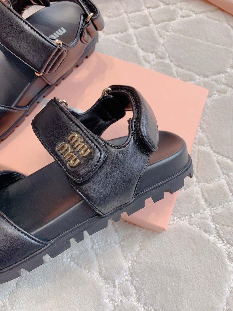MiuMiu 5X135E Women’s Sporty matelassé nappa leather sandals Miu80012