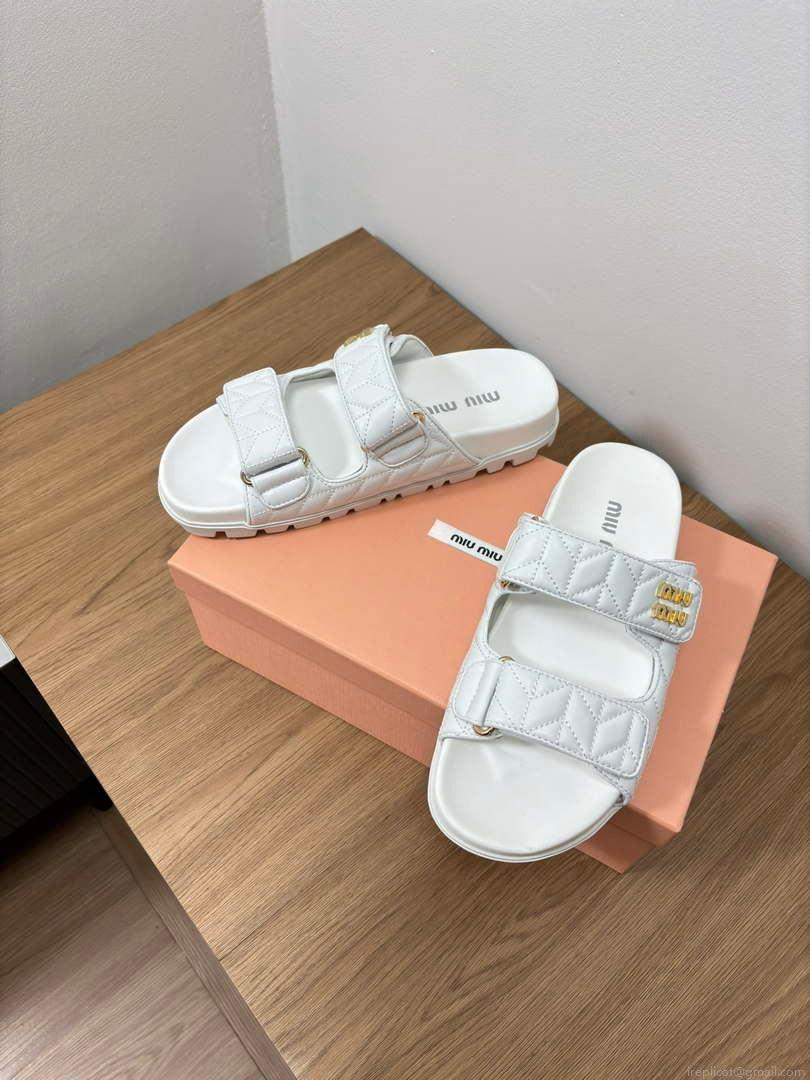 MiuMiu 5X135E Women’s Sporty matelassé nappa leather sandals Miu8007