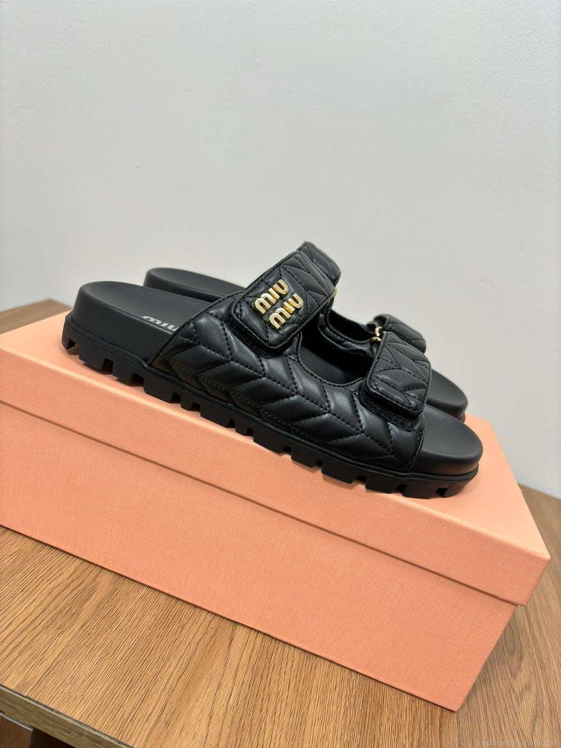MiuMiu 5X135E Women’s Sporty matelassé nappa leather sandals Miu8008