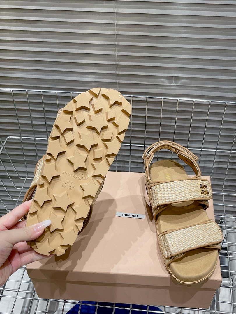 MiuMiu 5X133E Women’s Sporty raffia-effect woven fabric sandals Miu8010