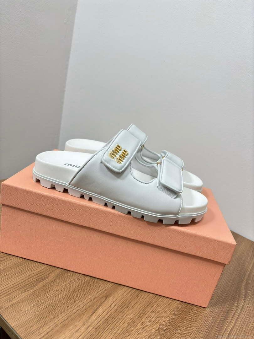 MiuMiu 5X135E Women’s Sporty matelassé nappa leather sandals Miu80015