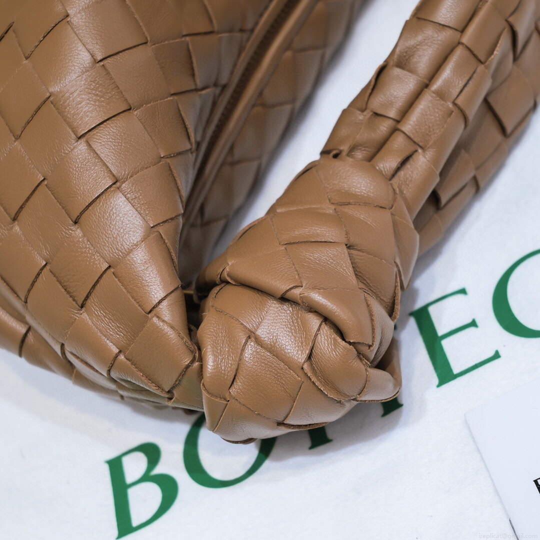 Bottega Veneta BV 651876 mini Jodie Borwn