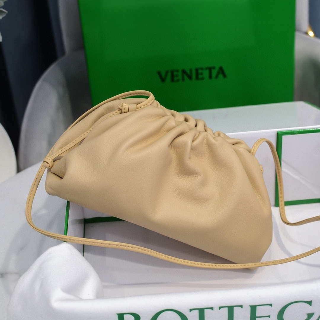 Bottega Veneta 585852 BV Mini Pouch Apricot Bag