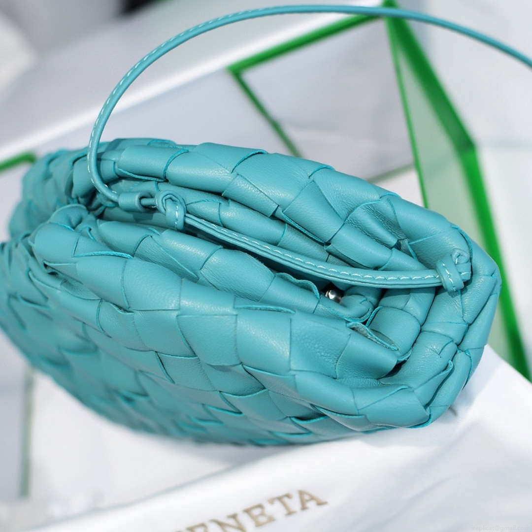 BV 585852 Bottega Veneta Mini Pouch intrecciato leather clutch with strap Blue