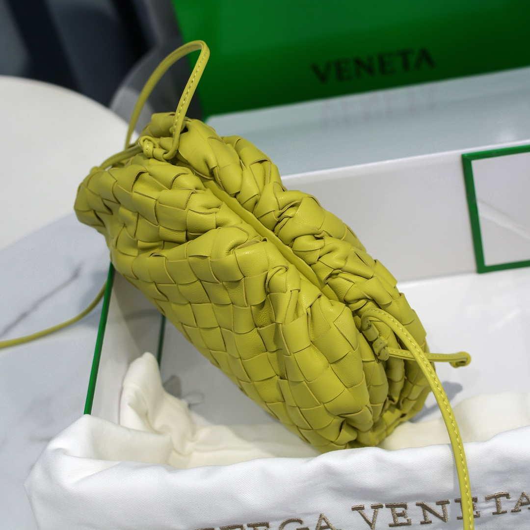 BV 585852 Bottega Veneta Mini Pouch intrecciato leather clutch with strap Lemon Green