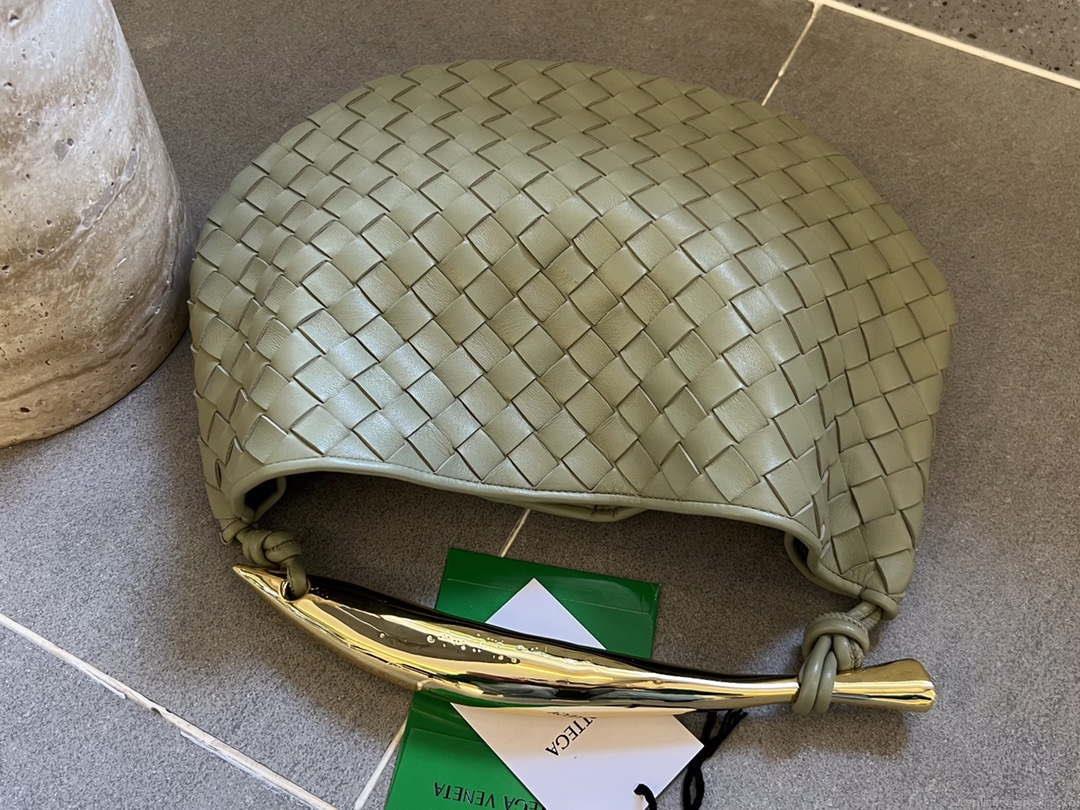 Bottega Veneta BV 716082 Sardine Travertine