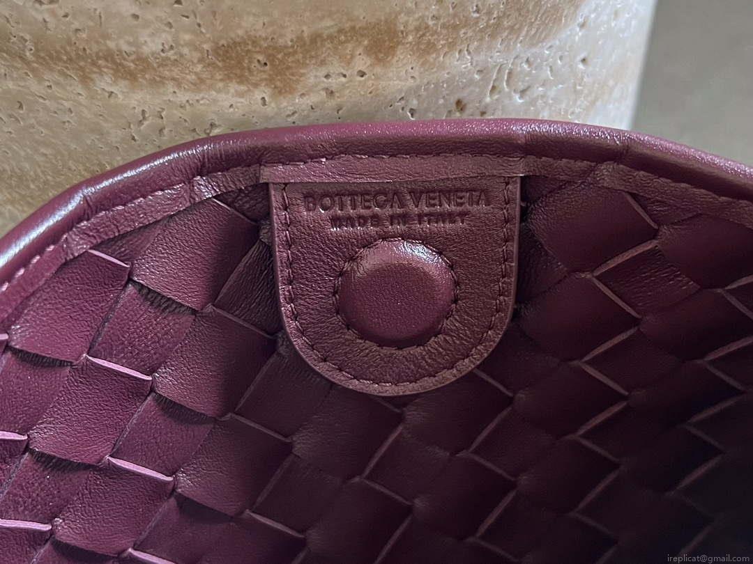 Bottega Veneta BV 716082 Sardine Wine Red