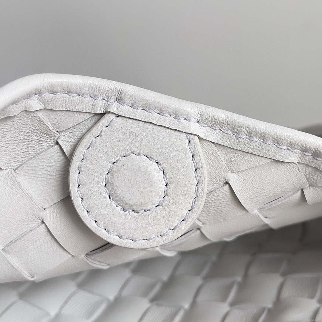 Bottega Veneta BV 744267 Mini Sardine White