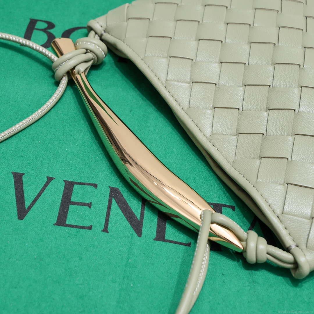 Bottega Veneta BV 744267 Mini Sardine Green