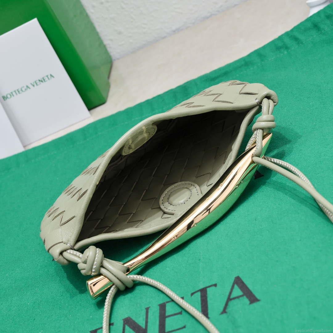 Bottega Veneta BV 744267 Mini Sardine Green