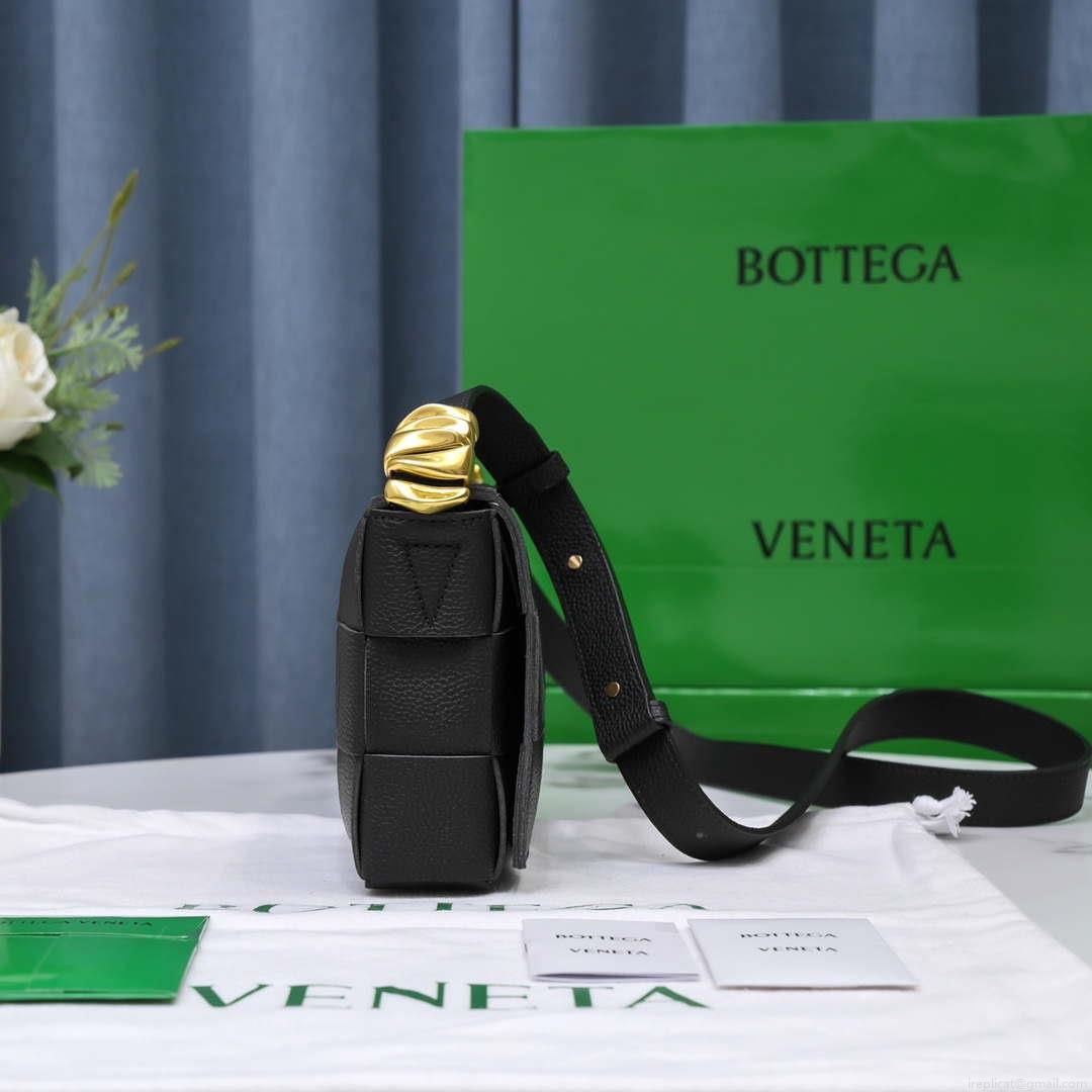 Bottega Veneta BV 666870 Cassette Intreccio grained leather cross-body bag Black
