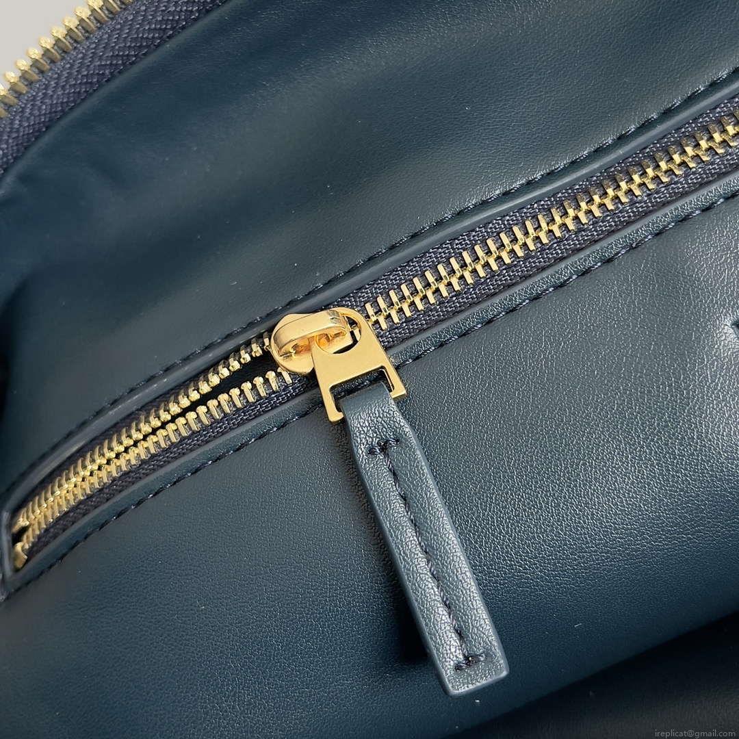 Bottega Veneta BV 600263 Medium Jodie Bag Navy Blue
