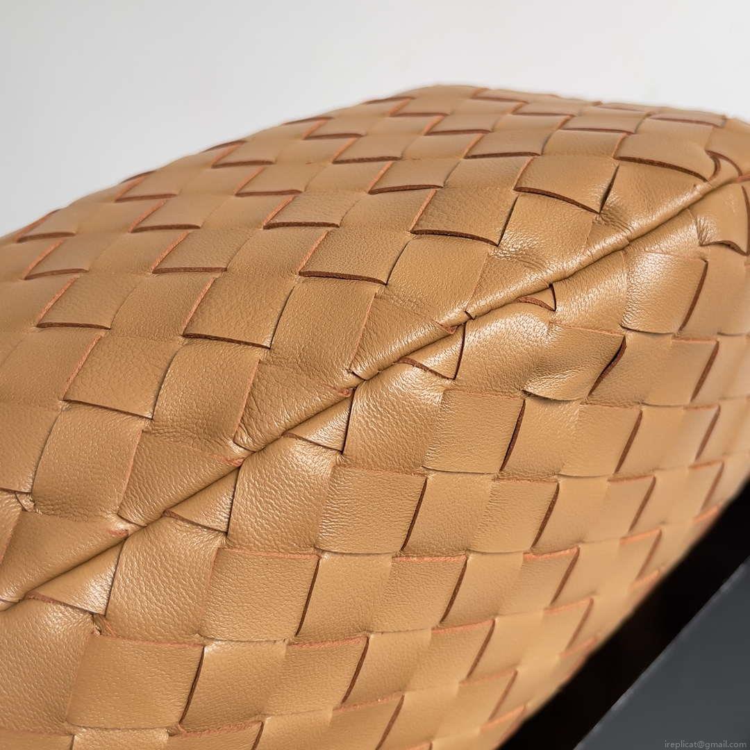 Bottega Veneta BV 600263 Medium Jodie Bag Camel