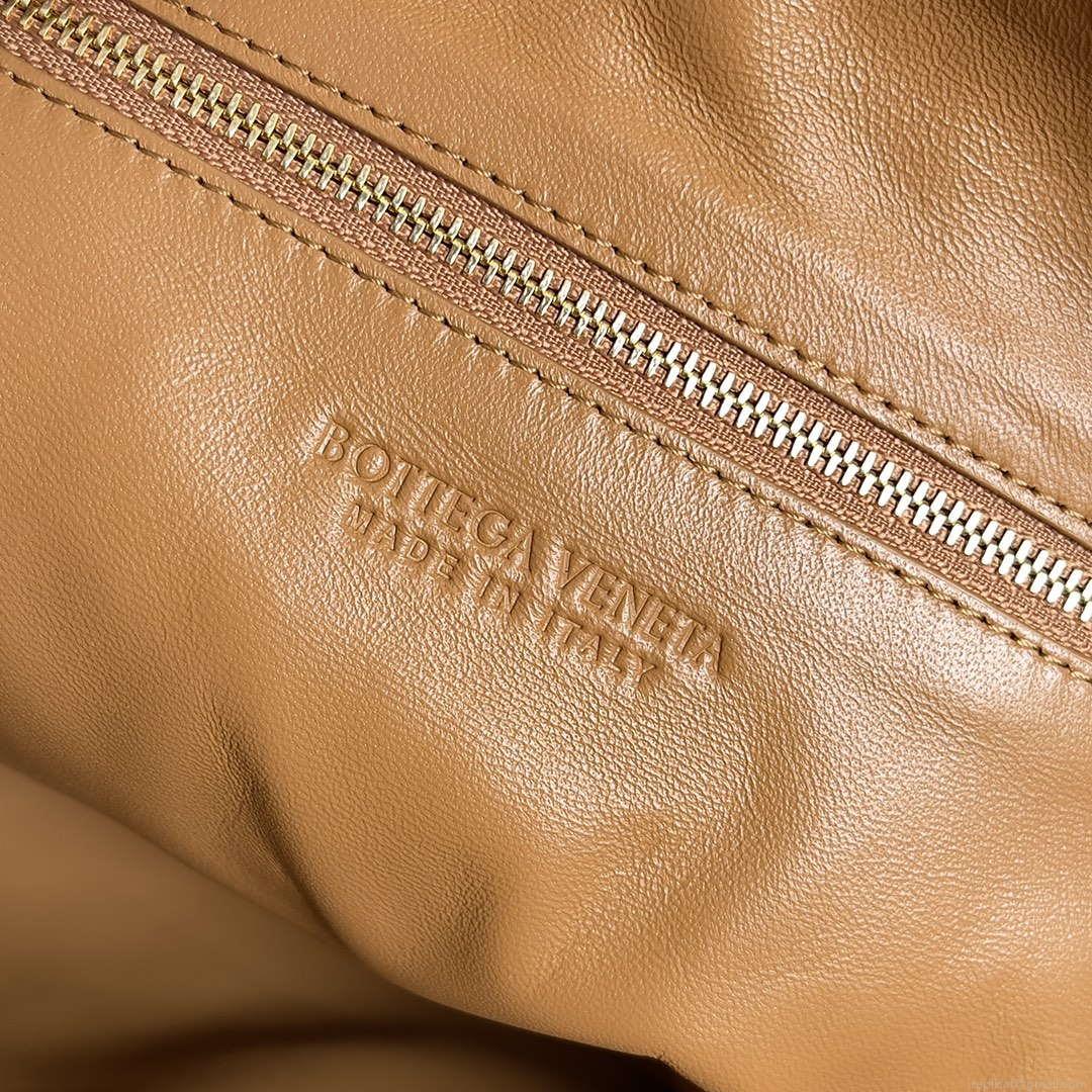 Bottega Veneta BV 600263 Medium Jodie Bag Camel