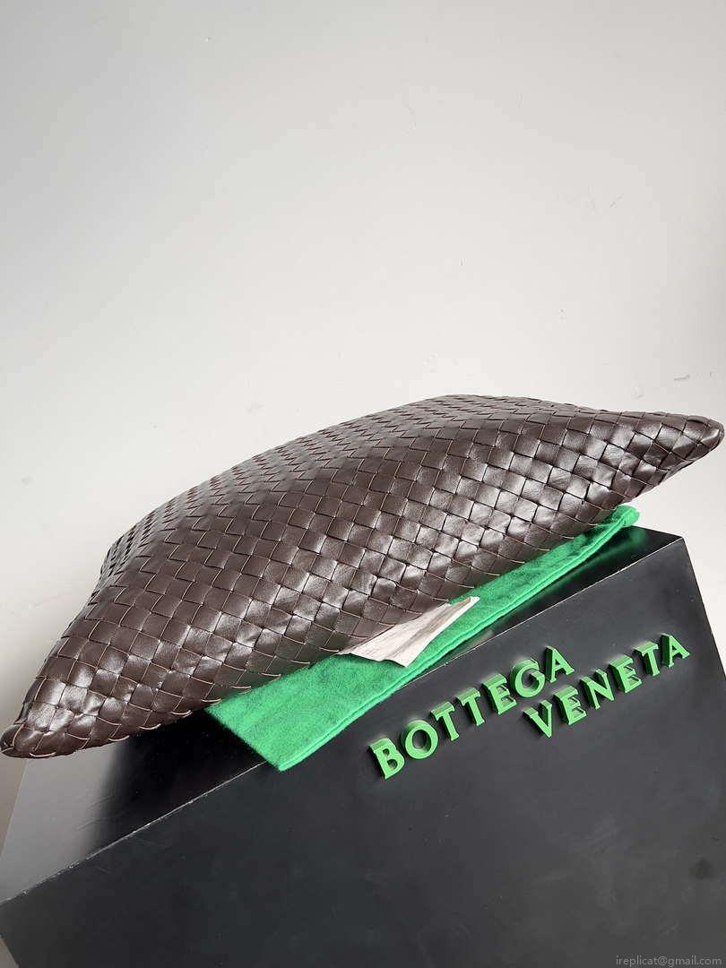 Bottega Veneta BV 763970 Large Hop Fondant Bag Dark Brown