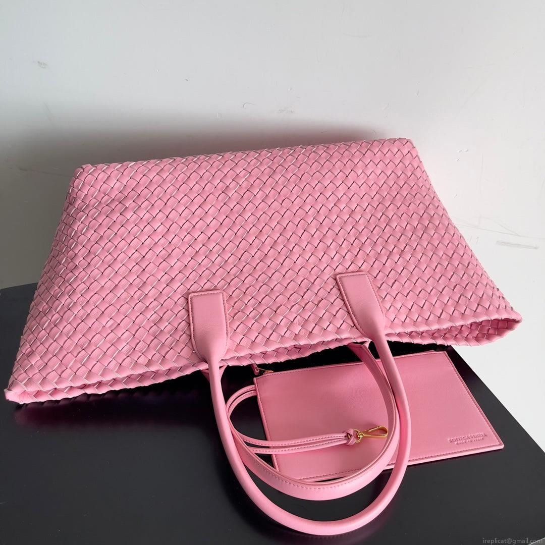 Bottega Veneta BV 608811 Large Cabat Bag Bv0013