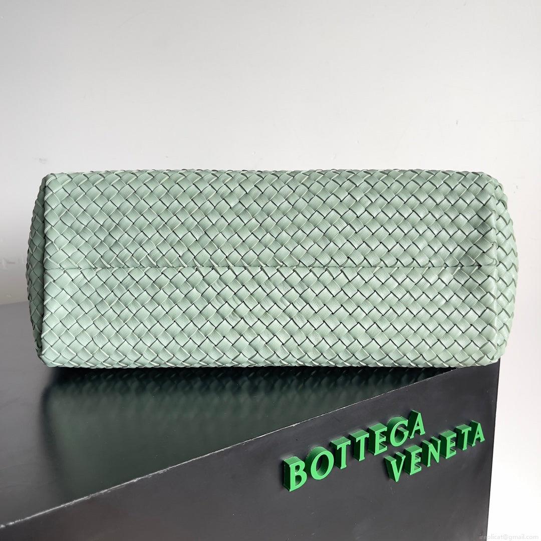 Bottega Veneta BV 608811 Large Cabat Bag Bv0015