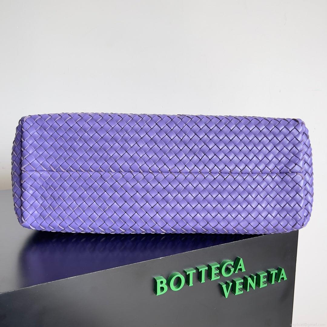 Bottega Veneta BV 608811 Large Cabat Bag Bv0018