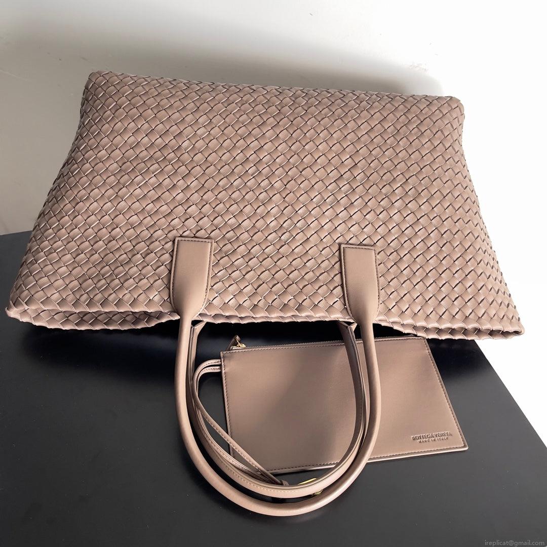 Bottega Veneta BV 608811 Large Cabat Bag Bv0021