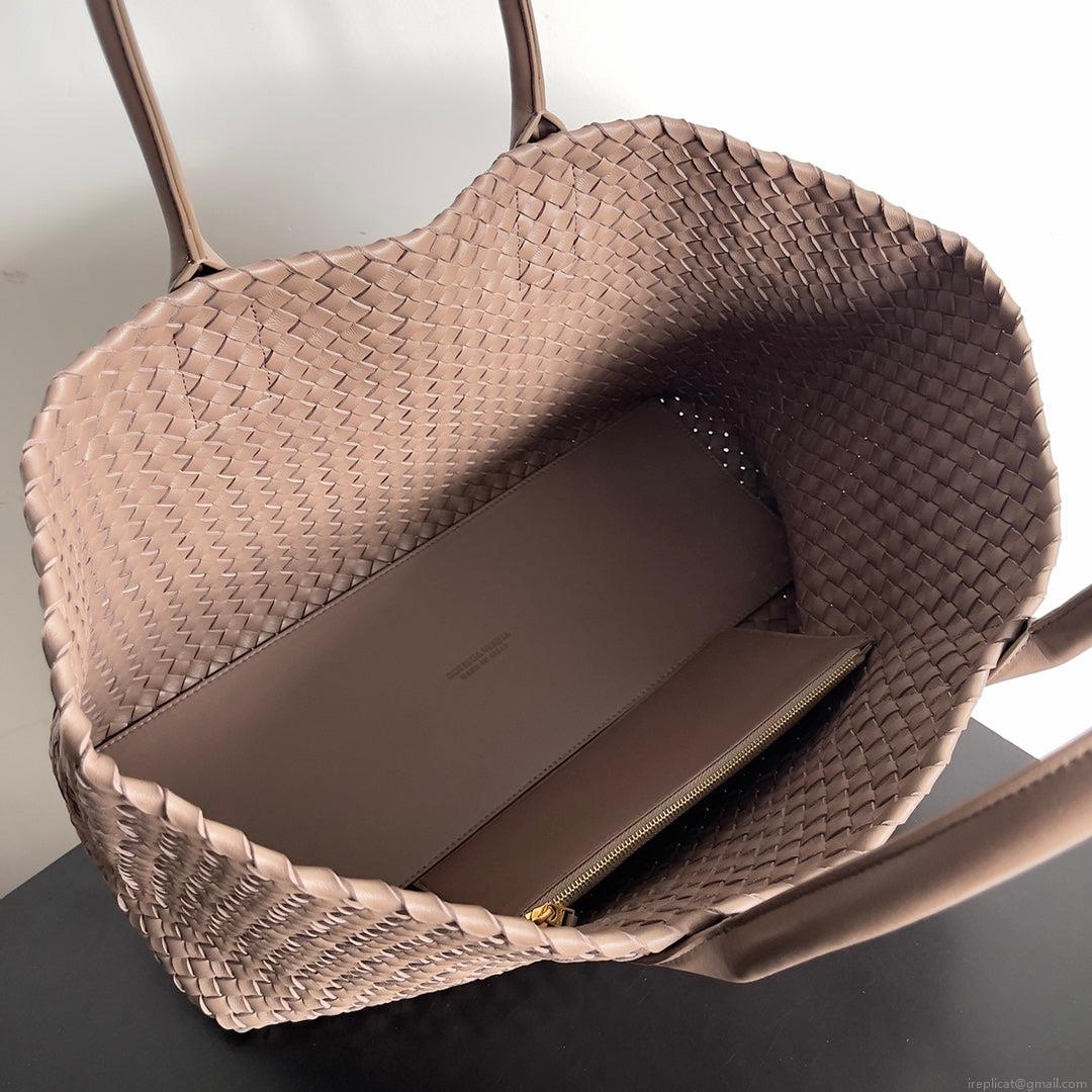 Bottega Veneta BV 608811 Large Cabat Bag Bv0021