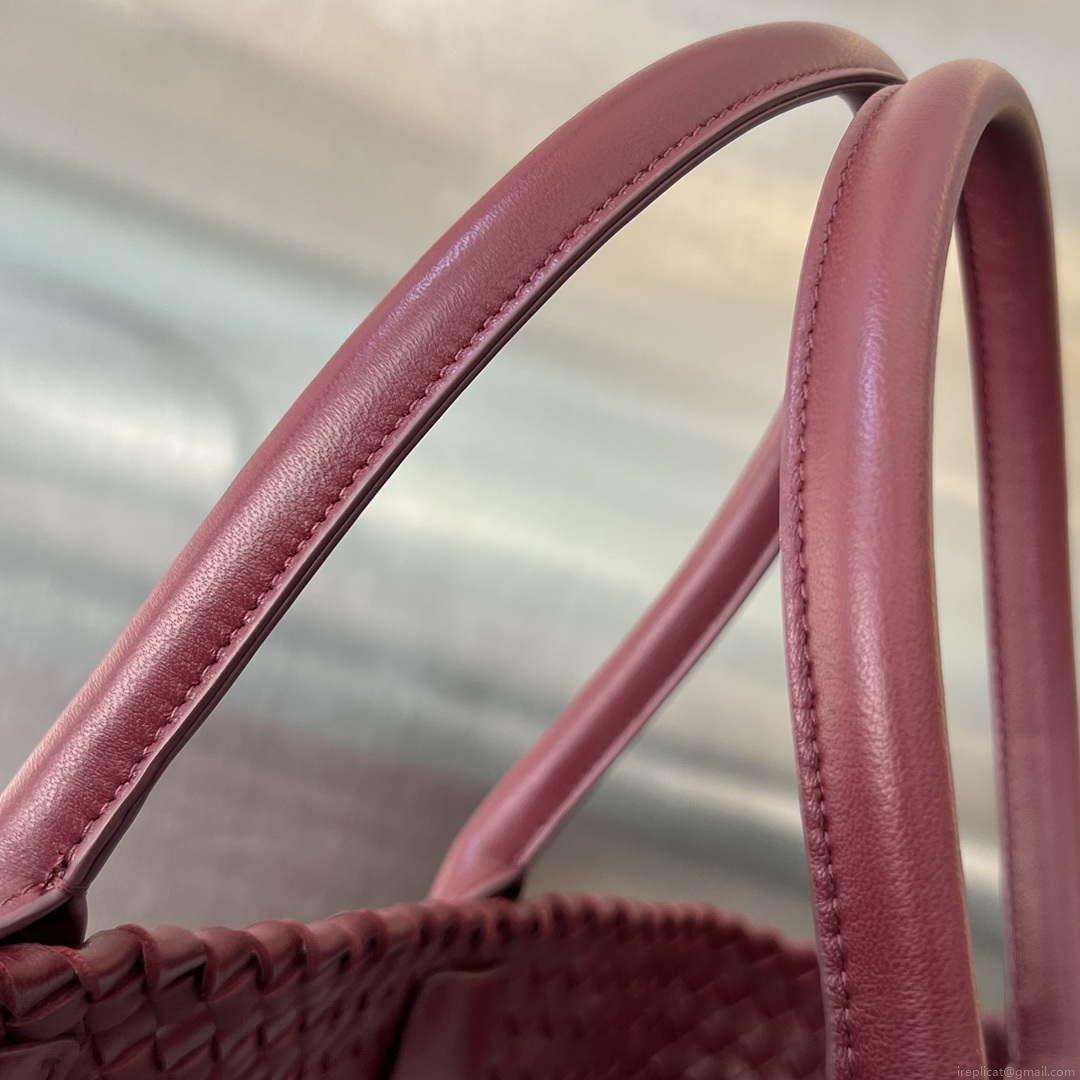Bottega Veneta BV 608811 Large Cabat Bag Bv0023