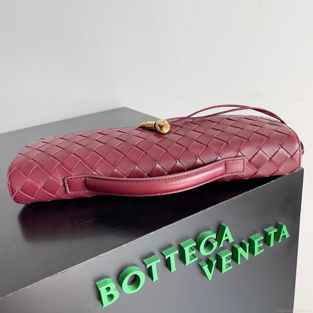 Bottega Veneta BV 741511 Long Clutch Andiamo With Handle Emerald Red
