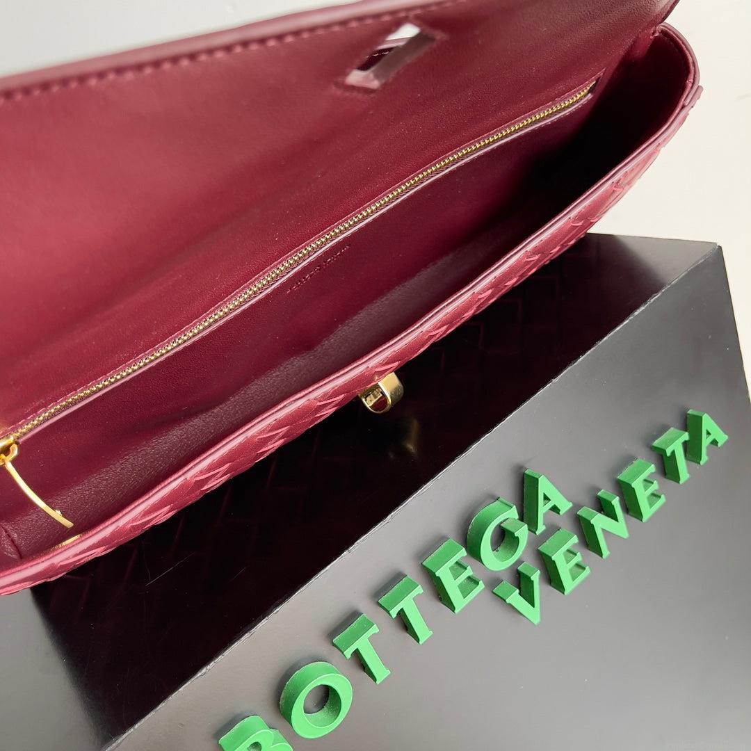 Bottega Veneta BV 741511 Long Clutch Andiamo With Handle Emerald Red