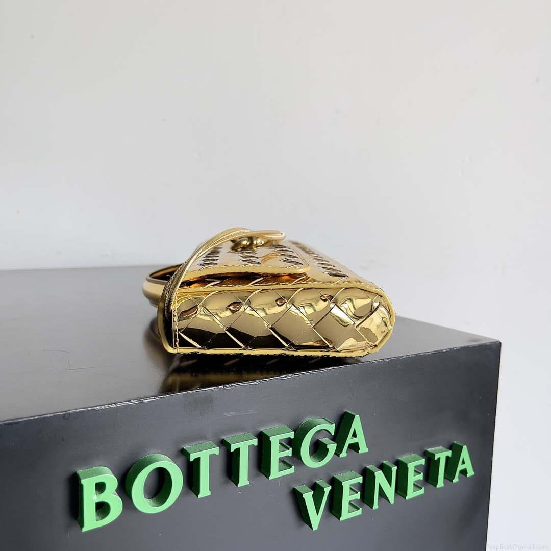 Bottega Veneta BV 741511 Long Clutch Andiamo With Handle Emerald Gold