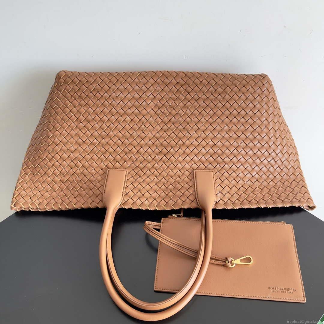 Bottega Veneta BV 608811 Large Cabat Bag Bv0032
