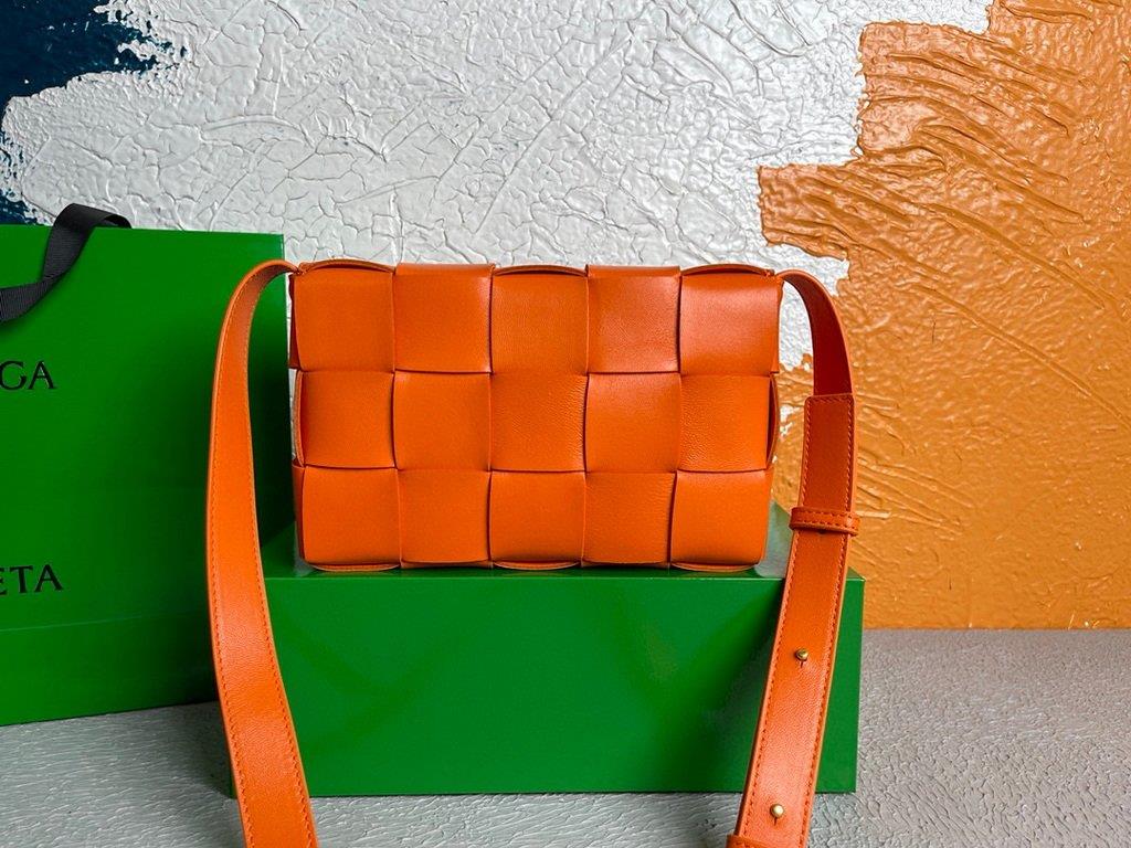 Bottega Veneta BV 578004 Cassette Cross-body Bag 58890 Orange