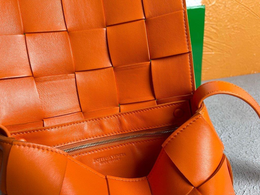 Bottega Veneta BV 578004 Cassette Cross-body Bag 58890 Orange
