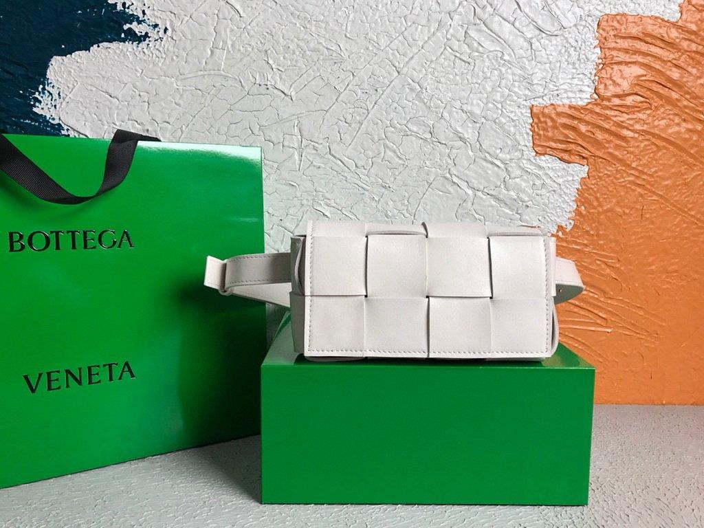 Bottega Veneta BV 639367 Belt-Cassette 55869 Bag White