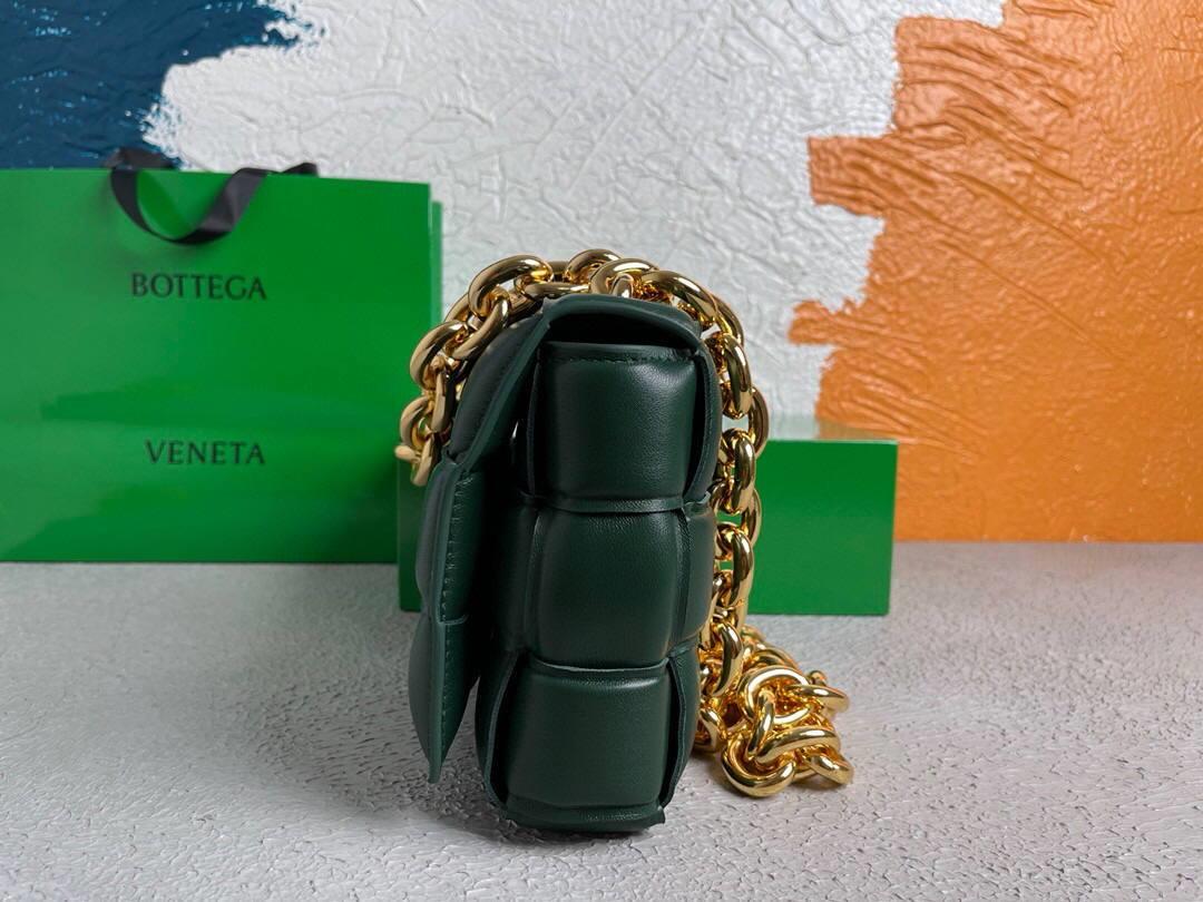 Bottega Veneta BV 20206 Chain Cassette 631421 Dark Green Gold