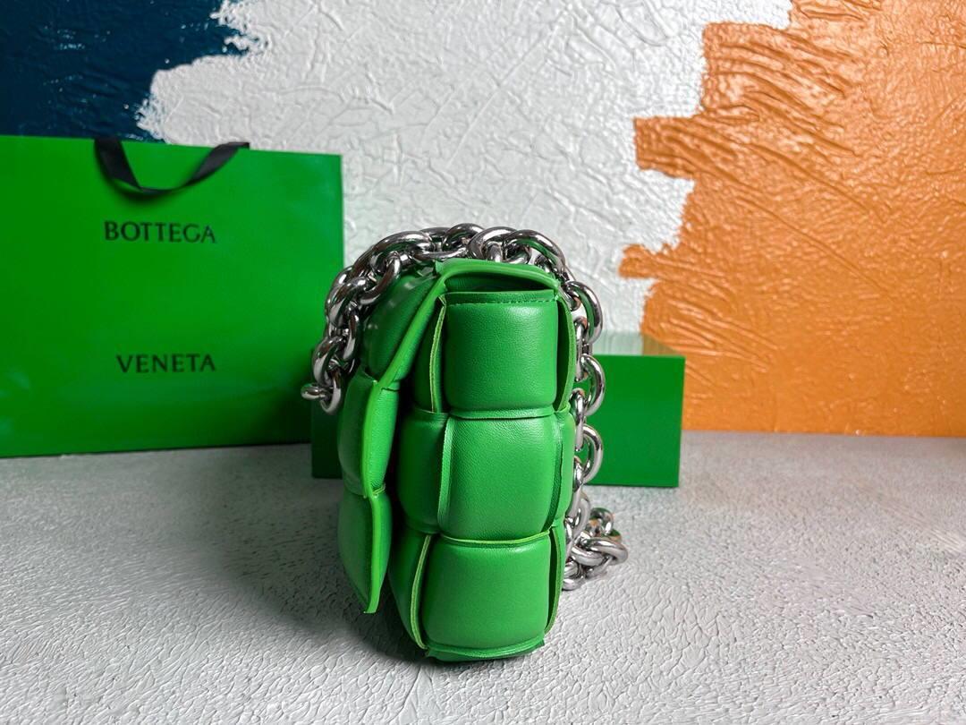 Bottega Veneta BV 20206 Chain Cassette 631421 Green Silver