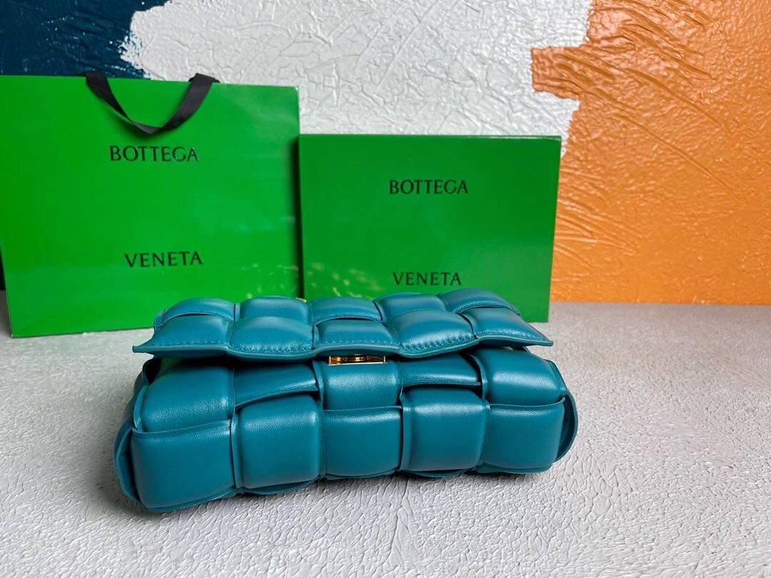 Bottega Veneta BV 20206 Chain Cassette 631421 Mallard Gold