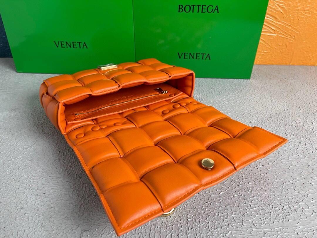 Bottega Veneta BV 20206 Chain Cassette 631421 Oragne Gold