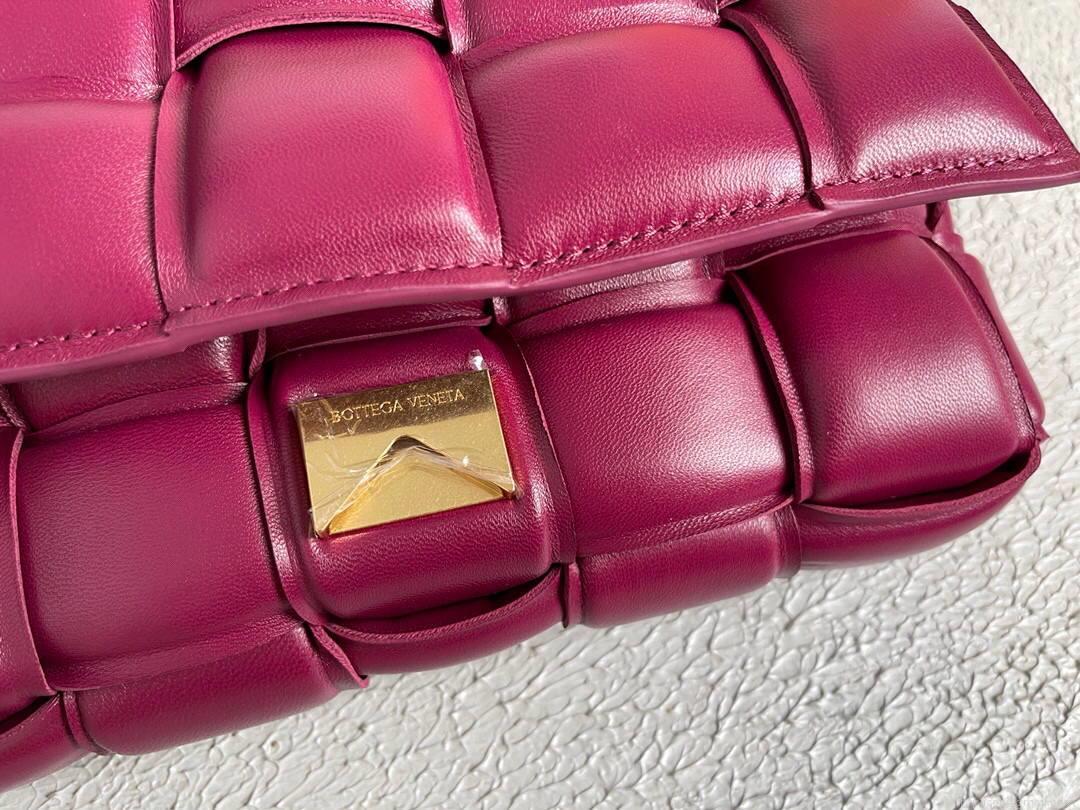 Bottega Veneta BV 20206 Chain Cassette 631421 Wine Red Gold