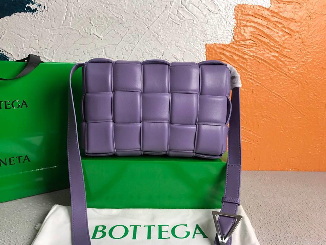 Bottega Veneta BV 591970 Padded Cassette 20206 Light Purple Silver