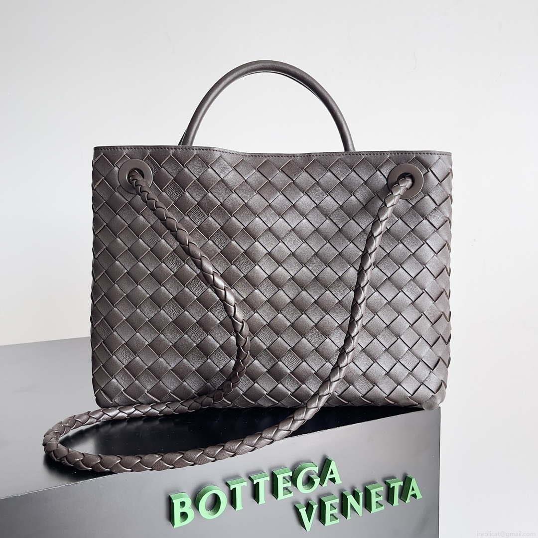 Bottega Veneta BV 743572 Medium Andiamo Drak Brown