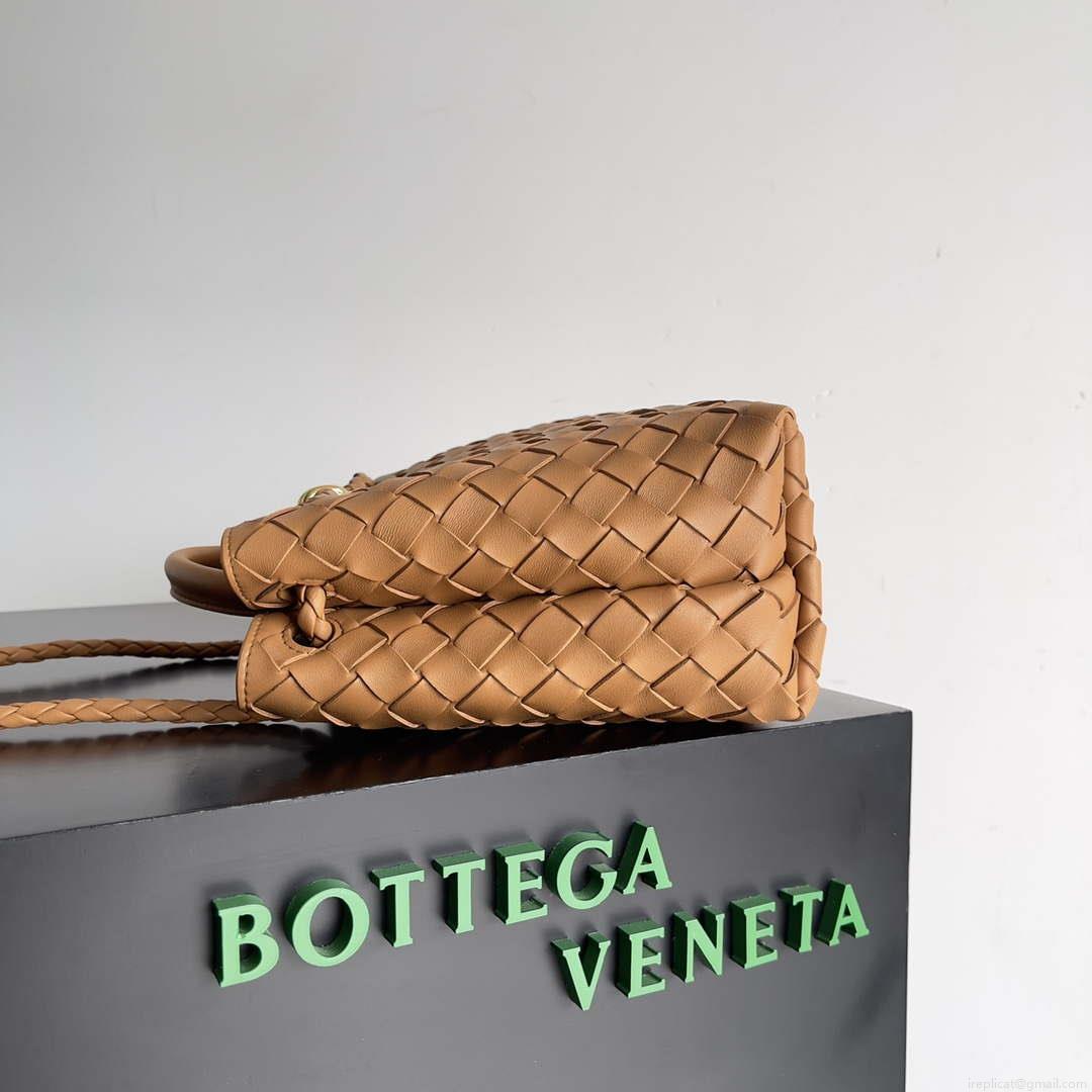 Bottega Veneta BV 743568 Small Andiamo Ligth Brown