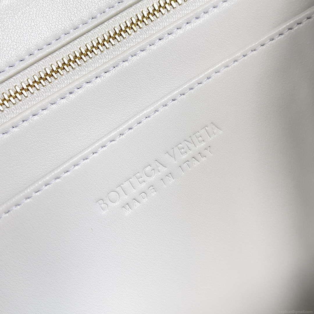 Bottega Veneta BV 754990 Small East/West Andiamo White